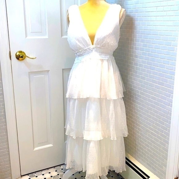 Lulus dreamy mood white Swiss dot tiered midi dress. Polyester. Size Small. - Picture 5 of 14